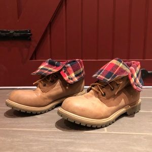 Plaid work boots